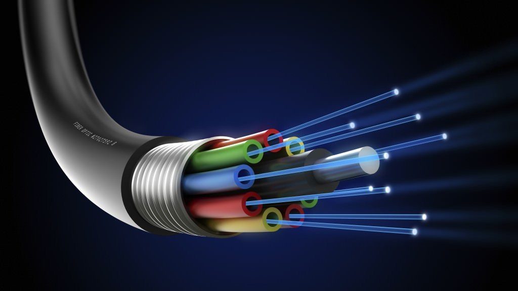 Pengenalan Komprehensif tentang Fiber Optik